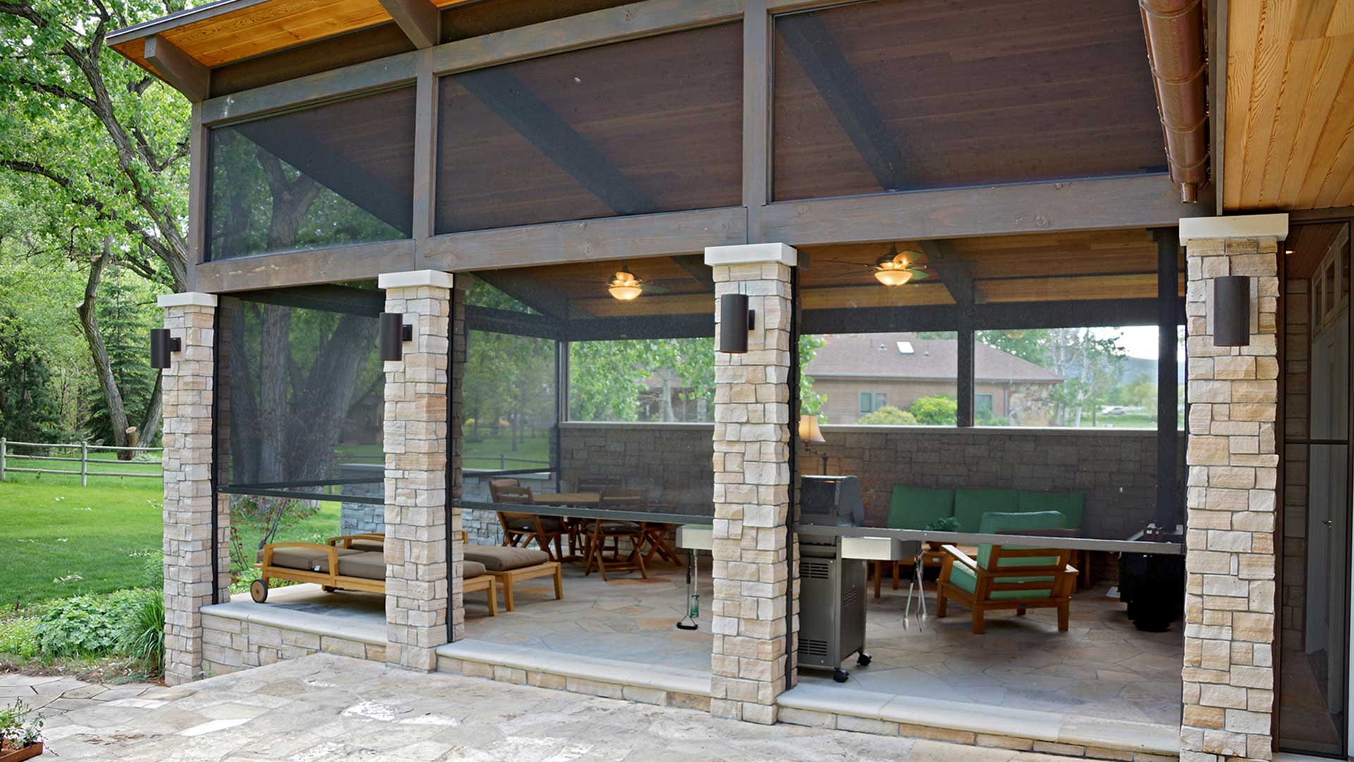 Retractable door screen single double