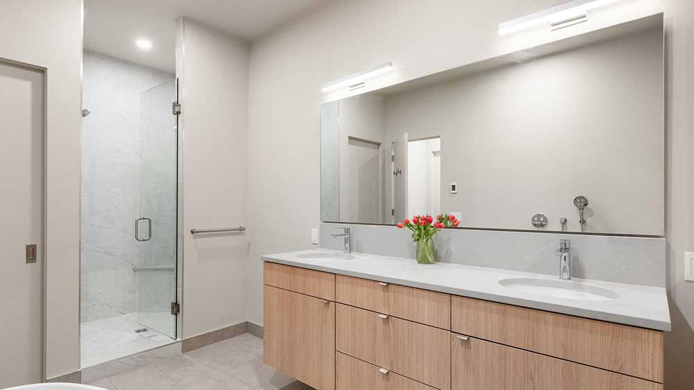 House Modern — Bath 05